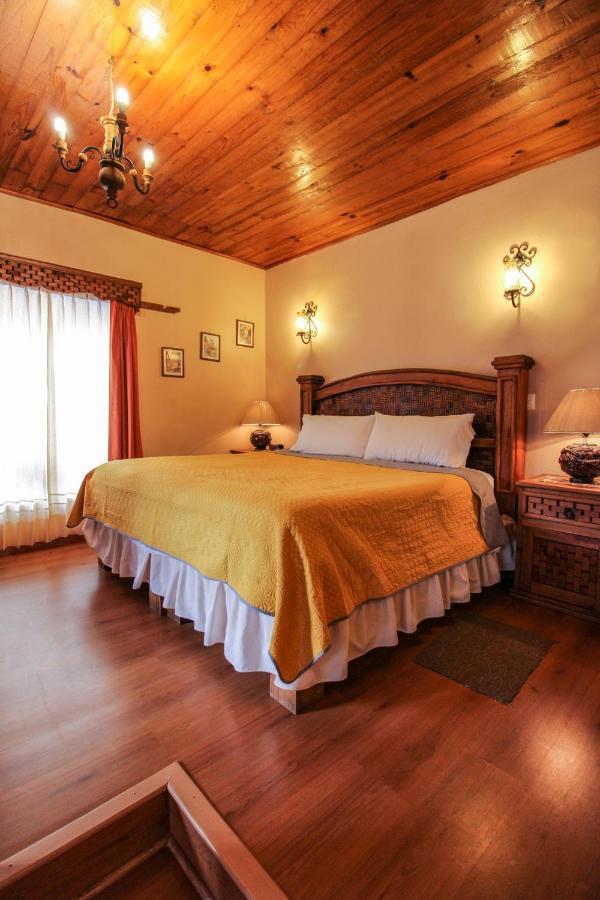 Hotel La Casa De Mama San Cristobal de las Casas Luaran gambar