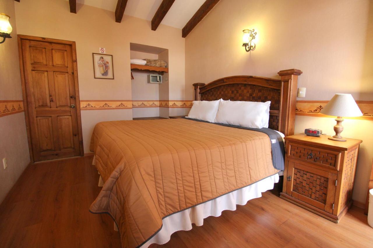 Hotel La Casa De Mama San Cristobal de las Casas Luaran gambar